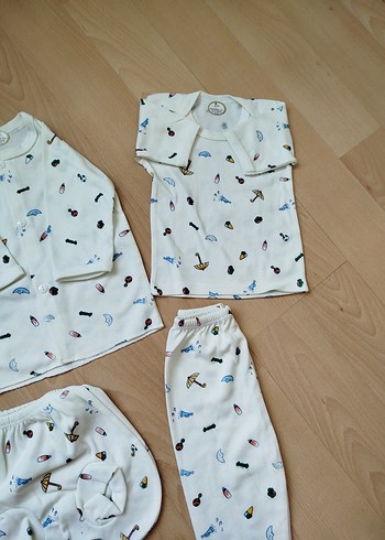 Sıfır çok kaliteli yeni doğan bebek takımı toplam 5 parça. - Görsel 12