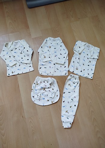 Sıfır çok kaliteli yeni doğan bebek takımı toplam 5 parça. - Görsel 8