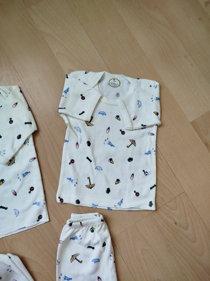 Sıfır çok kaliteli yeni doğan bebek takımı toplam 5 parça. - Görsel 3