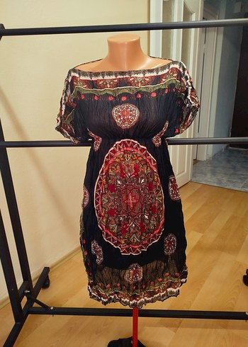 Sıfır çok zarif çok tatlı beli lastikli, yanları yırtmaçlı plaj - Görsel 2