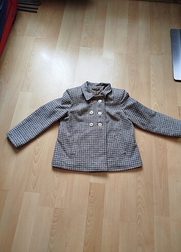 Yeni gibi çok iyi durumda kaban boy 62 cm iki koltuk arası 50 cm