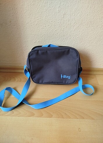 İbag marka erkek çocuk beslenme çantası çok iyi durumda 25x20 cm - Görsel 6
