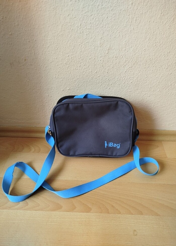İbag marka erkek çocuk beslenme çantası çok iyi durumda 25x20 cm - Görsel 4