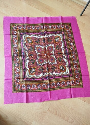 Beden pembe Renk Sıfır çok kaliteli etnik desenli eşarp 75 cm