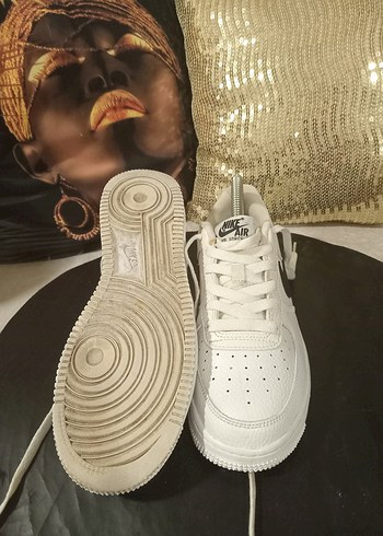 Nike 38 orjınal Nike Beyaz Kadın Spor Ayakkabı