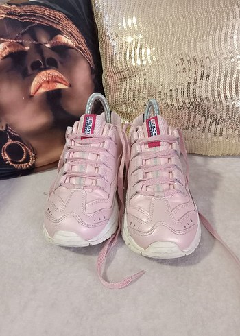 Skechers 36.5 orjınal Skechers Pembe Bağcıklı Spor Ayakkabı
