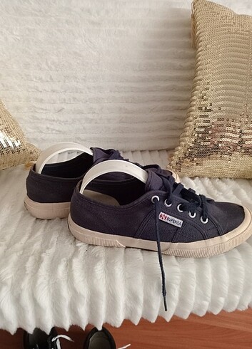 38 Beden 38 orijinal superga spor ayakkabı