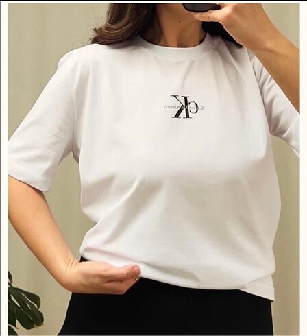 CK T-Shirt