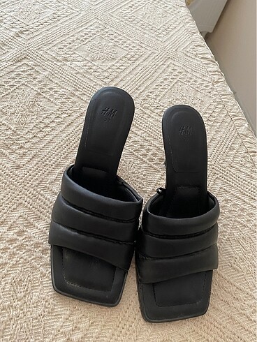 H&M H&M topuklu terlik