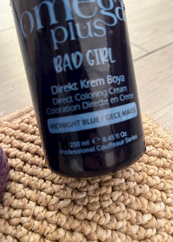 Gece mavisi ve Violet Mor saç boyası - Görsel 2