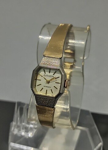 Citizen Pilli Kadın Kol Saati Vintage