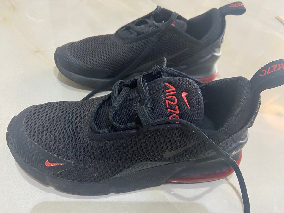 Nike Air Max 270 unisex çocuk spor ayakkabı - Görsel 2