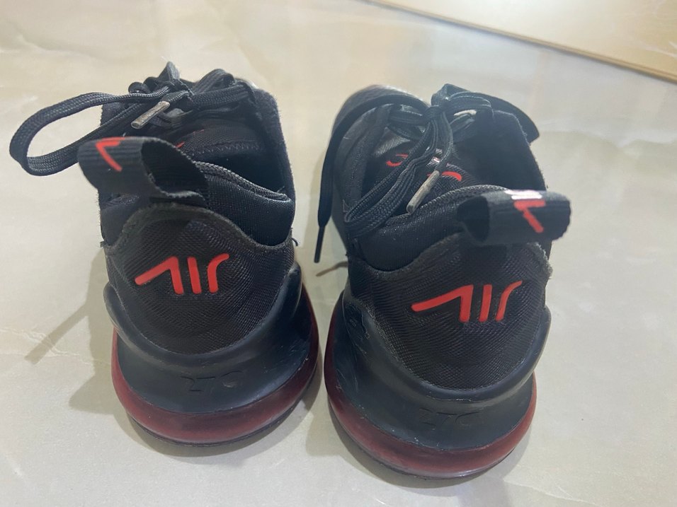 Nike Air Max 270 unisex çocuk spor ayakkabı - Görsel 3