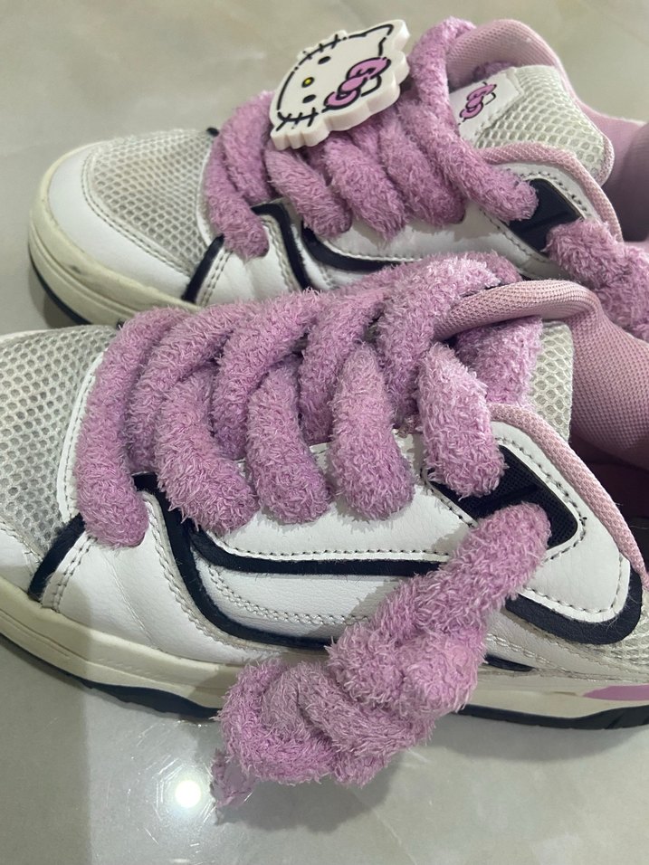 Bershka Hello Kitty mania skater spor ayakkabı - Görsel 2