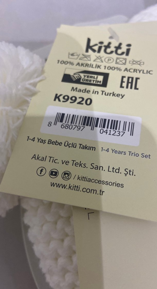 Beyaz Çocuk Bere ve Atkı Seti - Görsel 5