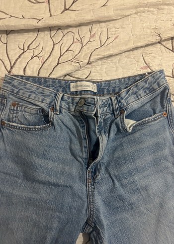 40 Beden Stradivarius D98 pantolon
