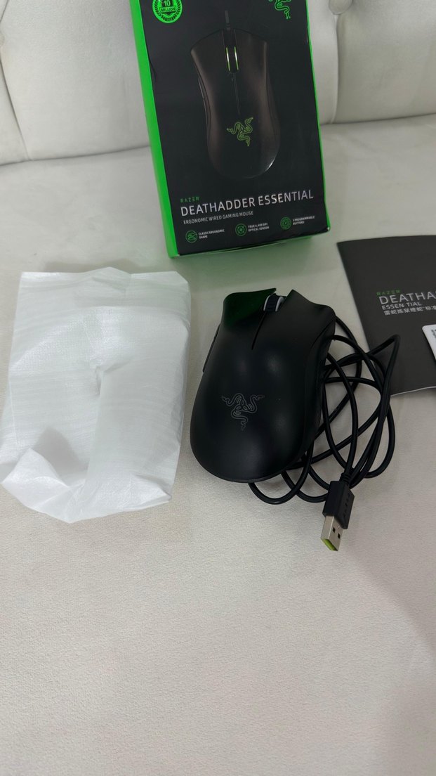 Razer DeathAdder Essential Kablolu Oyuncu Mouse - Görsel 2