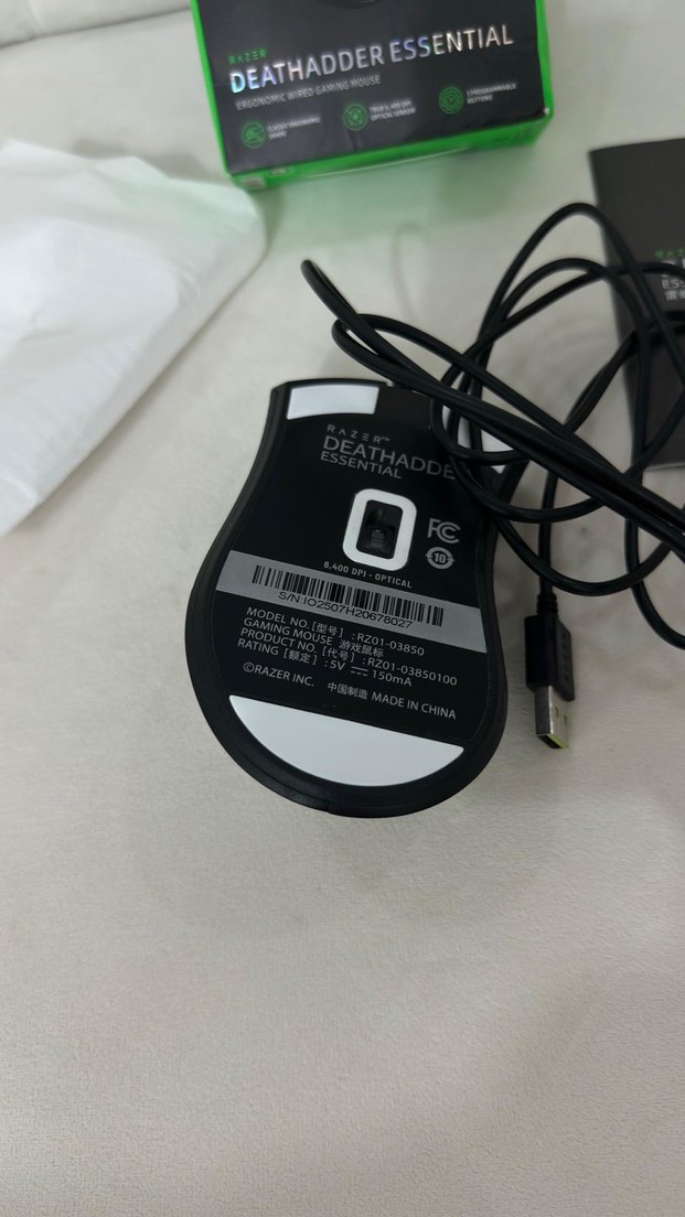 Razer DeathAdder Essential Kablolu Oyuncu Mouse - Görsel 3