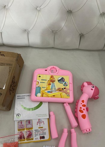 Pembe Dinozor Figürlü Projektör Çizim Eğitim Masası - Görsel 4