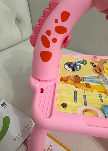Pembe Dinozor Figürlü Projektör Çizim Eğitim Masası - Görsel 8