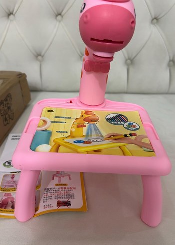 Pembe Dinozor Figürlü Projektör Çizim Eğitim Masası - Görsel 7