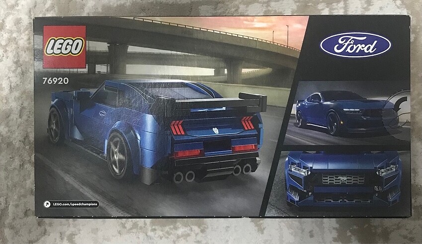 Beden LEGO FORD MUSTANG 76920