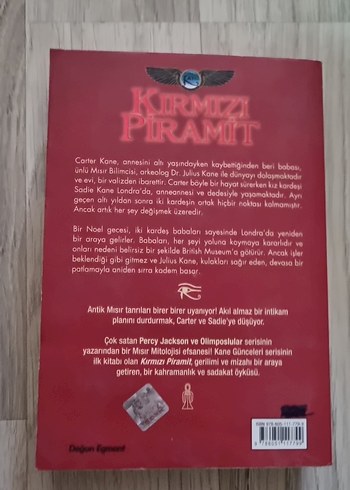Kırmızı Piramit - Rick Riordan