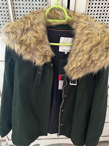 zara mont