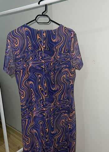 s Beden mor Renk Mor Batik Desenli Midi Kalem Elbise