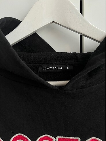 l Beden Siyah kısa sweatshirt