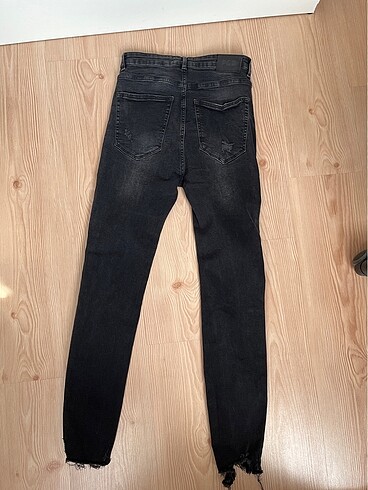 38 Beden SİYAH YIRTIK JEANS KOT PANTOLON