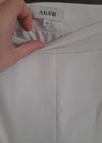 Bej Uzun önden Piliseli Kadın Etek - Görsel 2