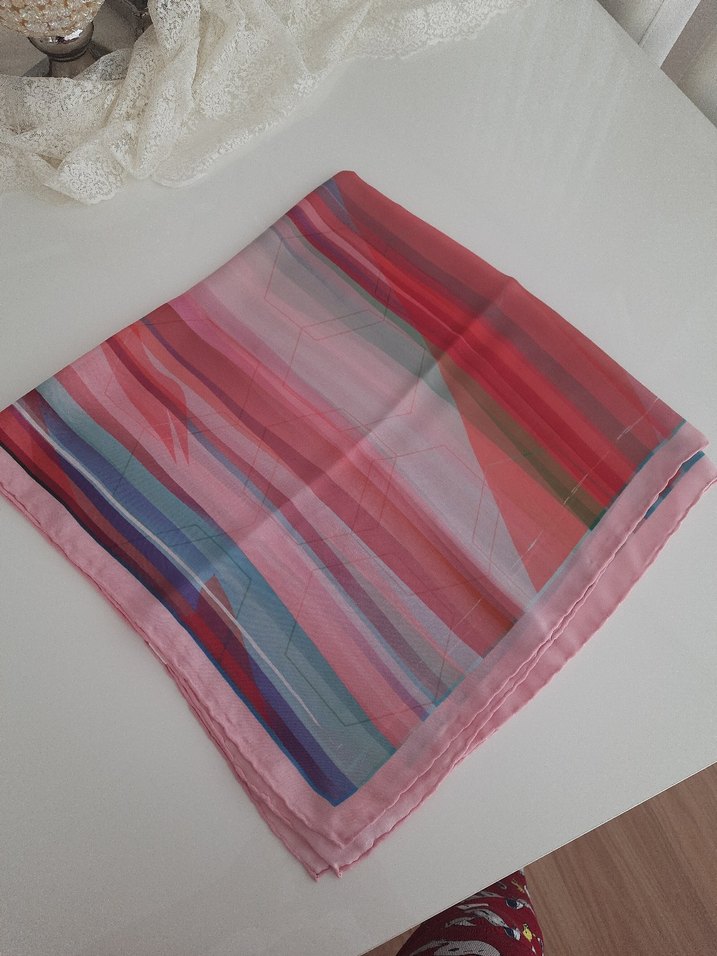 armine eşarp - Görsel 4