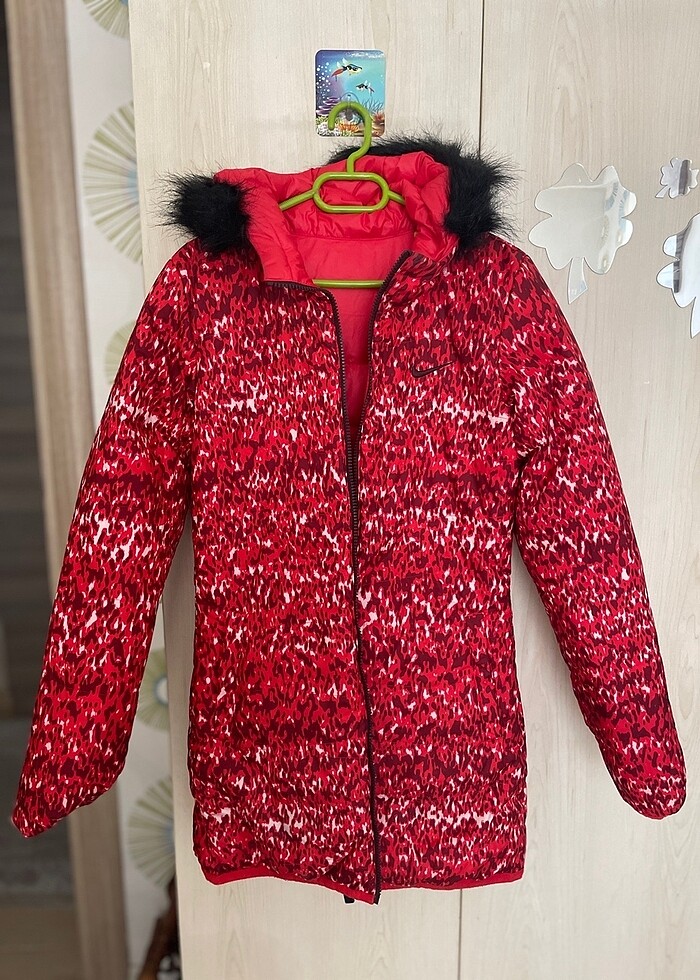 Nike kaz tüyü mont - Görsel 2