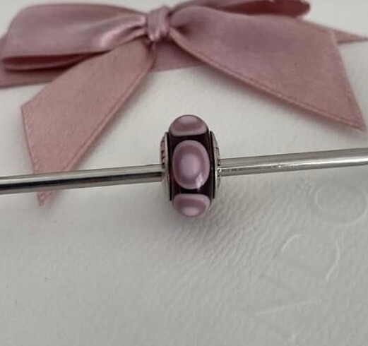 Pandora charm ve bileklikler