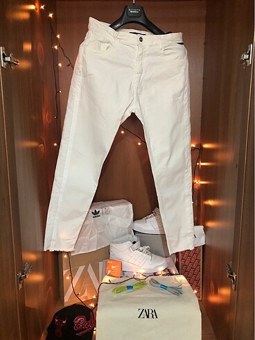Zara Beyaz Jeans