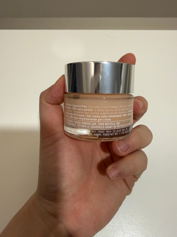 Clinique Moisture Surge Nemlendirici Krem - Görsel 3