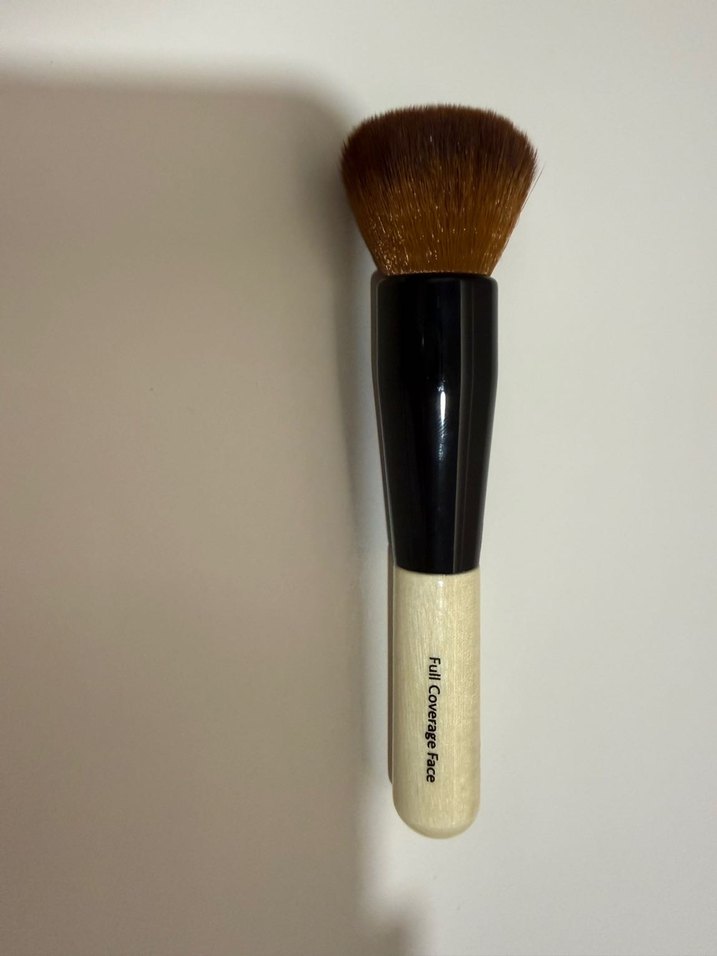 Bobbi Brown Fondöten Fırçası - Görsel 2