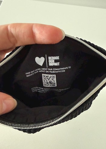 Yves Saint Laurent Makyaj Çantası - Görsel 4