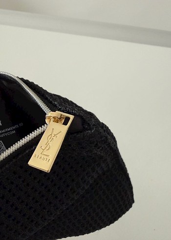 Yves Saint Laurent Makyaj Çantası - Görsel 5