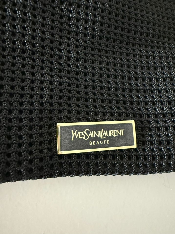 Yves Saint Laurent Makyaj Çantası - Görsel 2