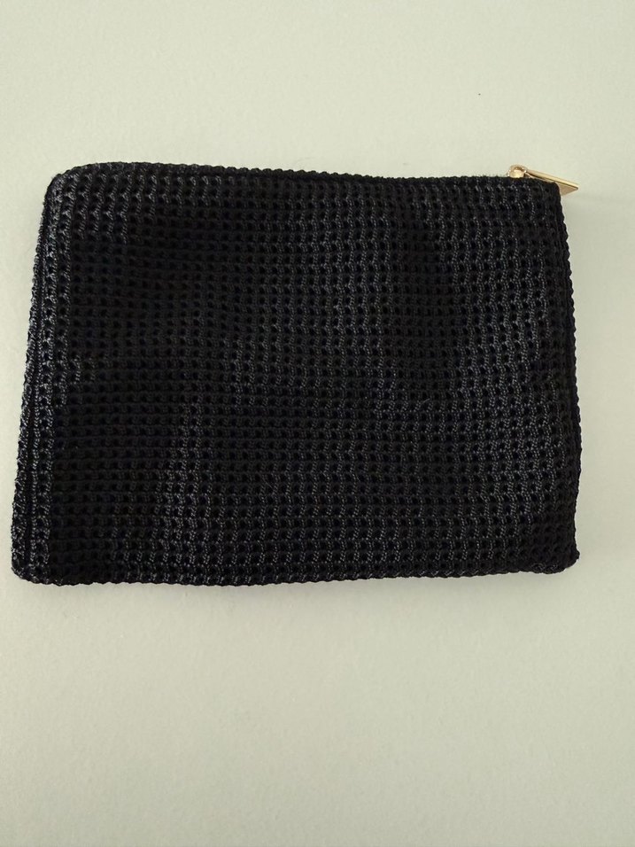 Yves Saint Laurent Makyaj Çantası - Görsel 3