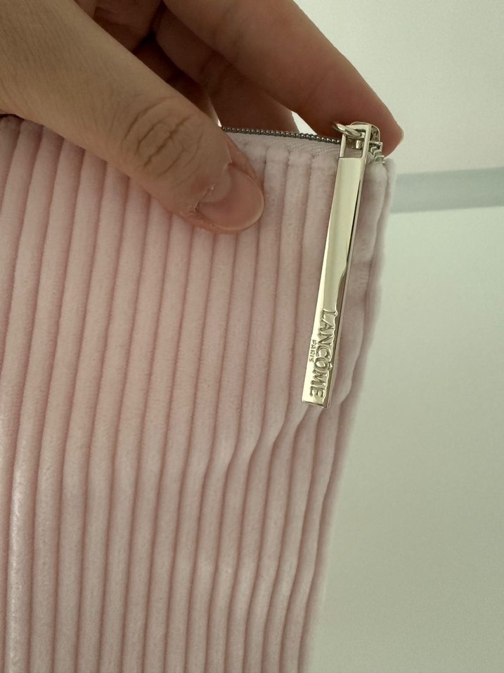 Lancome Makyaj Çantası - Görsel 3