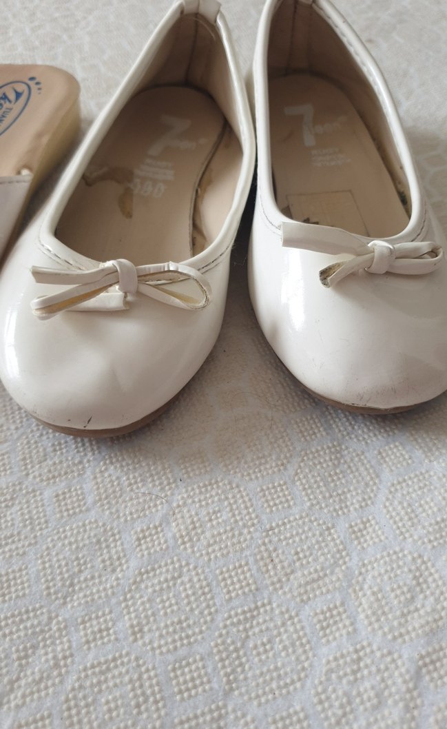 Kız Çocuk Beyaz Elastik Babet Ayakkabı - Görsel 4