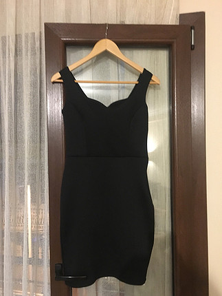 Siyah basic elbise 