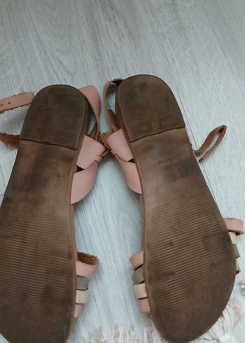 Zara Bej Pastel Bağcıklı Dolgu Topuklu Kadın Sandalet