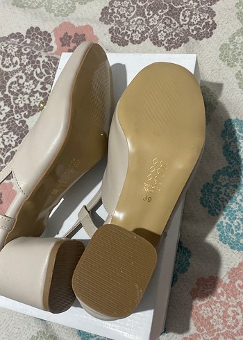 Bej Topuklu Kadın Ayakkabı - Görsel 4