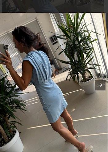 Mavi Drapeli Kolsuz Mini taşlı Elbise - Görsel 3