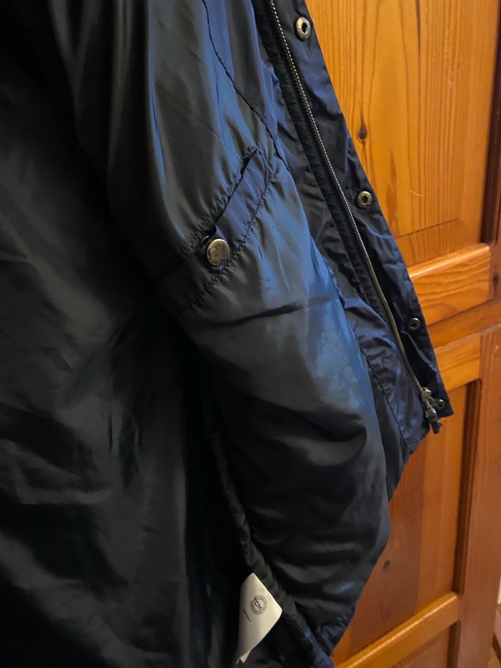 Düğmeli Lacivert Kapitone Erkek Yelek - Görsel 5