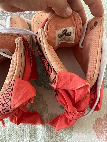38 Beden pembe Renk converse fularlı